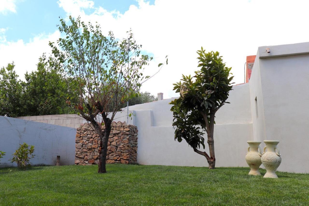 13 Garden Rooms Olbia Exterior photo